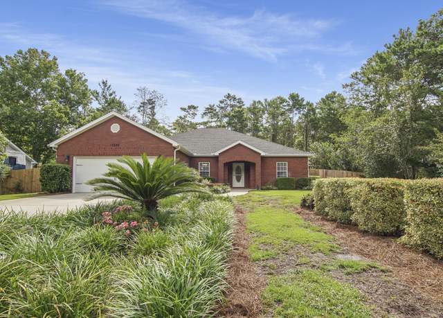 Property at 13626 Woodcrest Blvd, Panama City, FL 32409, 4 beds, 2 baths