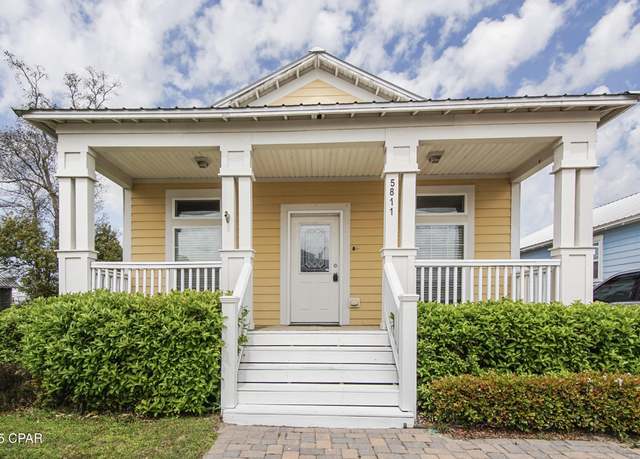 Property at 5811 Jasmine Ct, Panama City, FL 32404, 3 beds, 2 baths