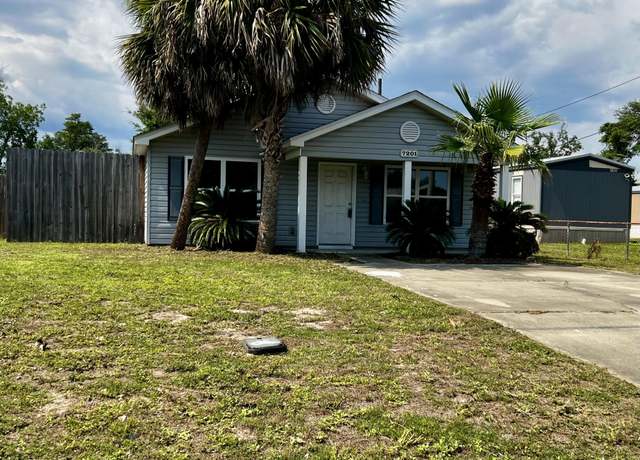 Property at 7201 Chipewa St, Panama City, FL 32404, 3 beds, 2 baths