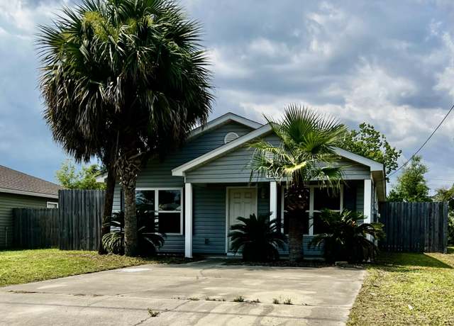Property at 7201 Chipewa St, Panama City, FL 32404, 3 beds, 2 baths