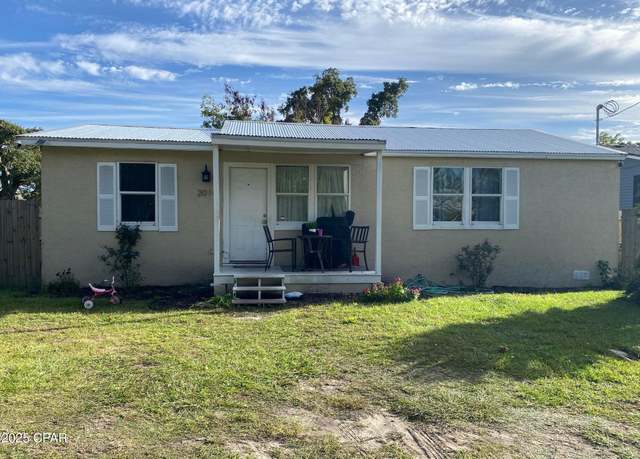 Property at 2014 E 8th Ct, Panama City, FL 32401, 3 beds, 2 baths