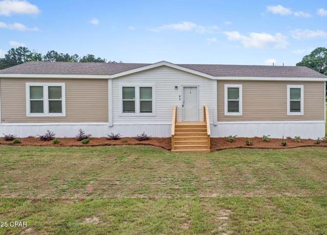 Property at 819 Tri County Rd, Graceville, FL 32440, 4 beds, 2 baths