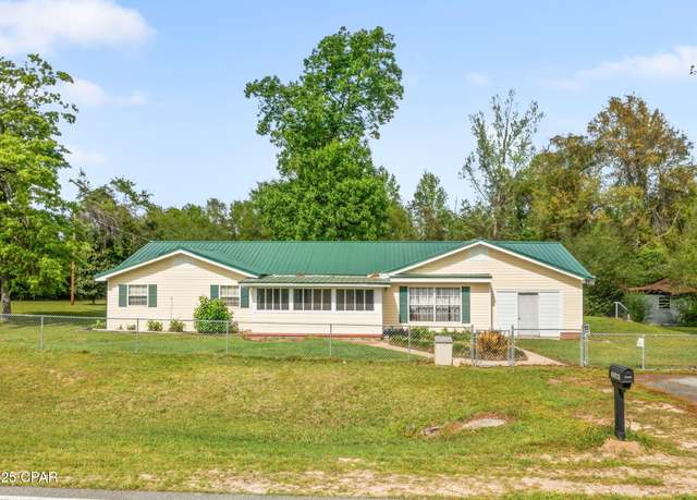 Property at 3340 Peanut Rd, Cottondale, FL 32431, 3 beds, 2 baths