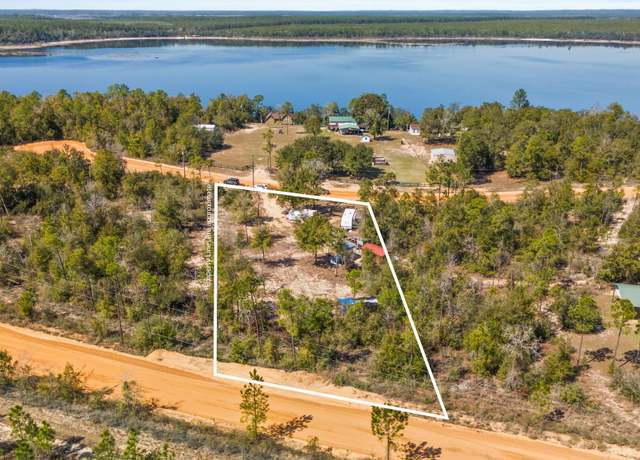 Property at 3619 Lakeside Dr, Chipley, FL 32428