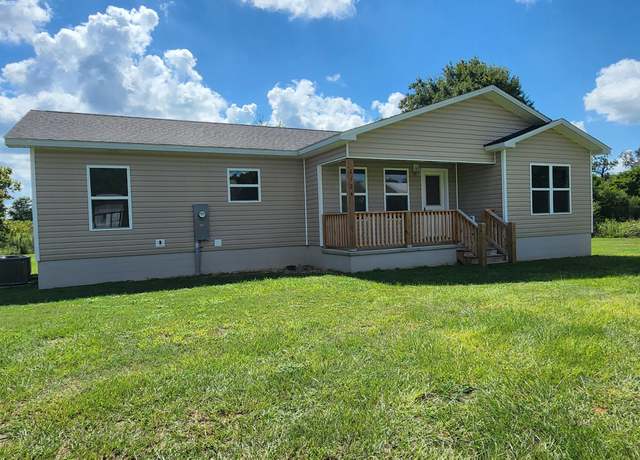 Property at 2124 Aaron Ave, Grand Ridge, FL 32442, 3 beds, 2 baths