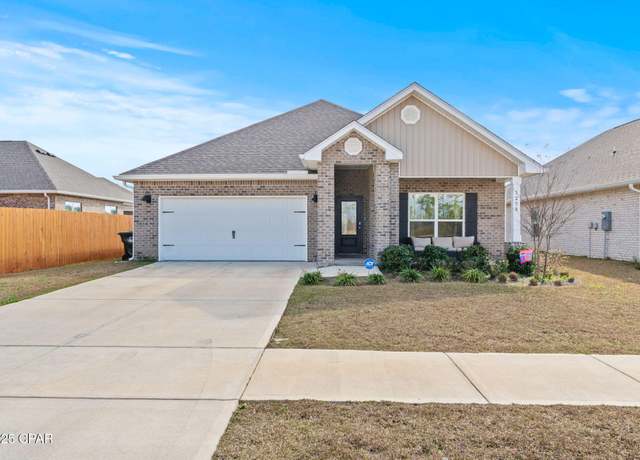 Property at 1258 Cason Dr, Lynn Haven, FL 32444, 4 beds, 2 baths