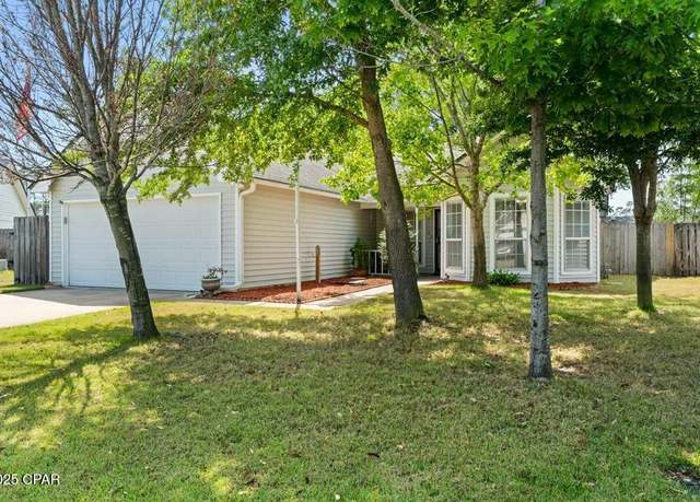 Property at 142 Heritage Cir, Panama City Beach, FL 32407, 3 beds, 2 baths