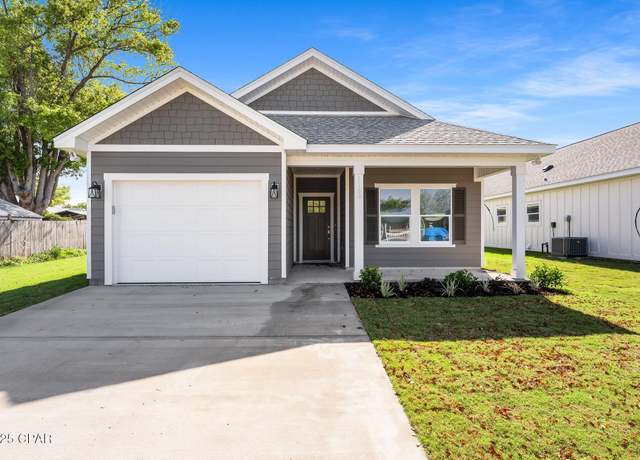 Property at 1158 Mulberry Ave, Panama City, FL 32401, 3 beds, 2 baths
