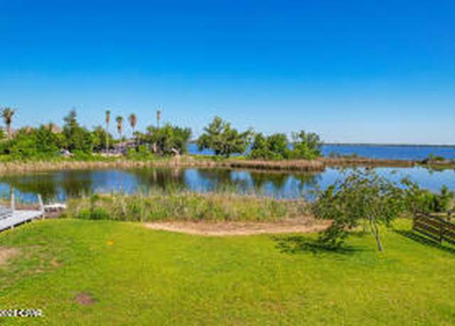 Property at 1914 Country Clb, Lynn Haven, FL 32444