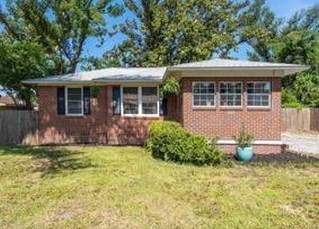 Property at 111 N Marie Dr, Panama City, FL 32401, 3 beds, 1 bath