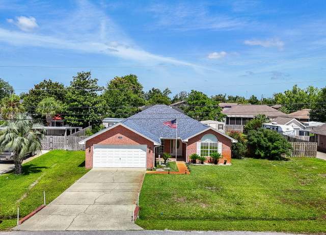 Property at 1505 Vermont Ave, Lynn Haven, FL 32444, 3 beds, 2 baths