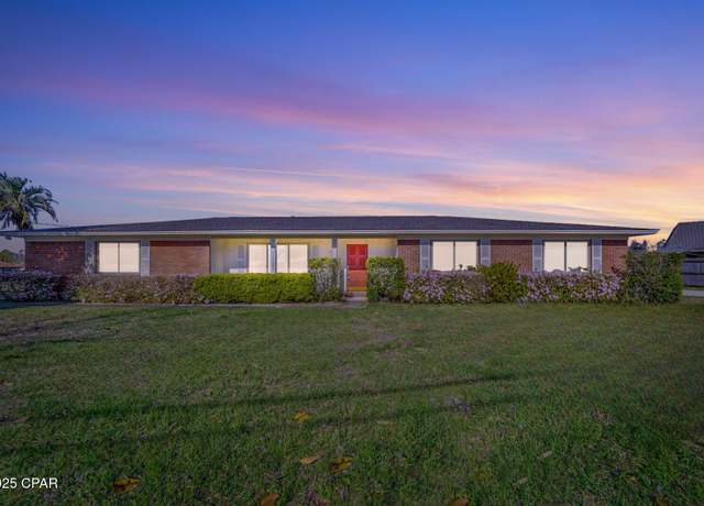Property at 3337 Jenks Ave, Panama City, FL 32405, 3 beds, 2 baths