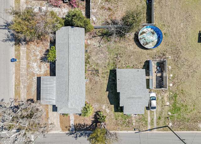 Property at 266 N East Ave, Panama City, FL 32401, 4 beds, 2 baths
