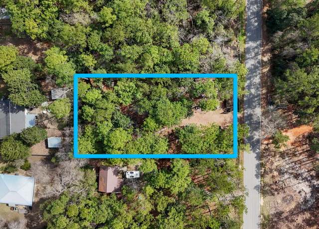 Property at 168 Jones Dr, Freeport, FL 32439