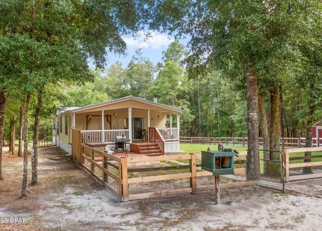 Property at 4196 Chapel Branch Dr, Vernon, FL 32462, 3 beds, 2 baths