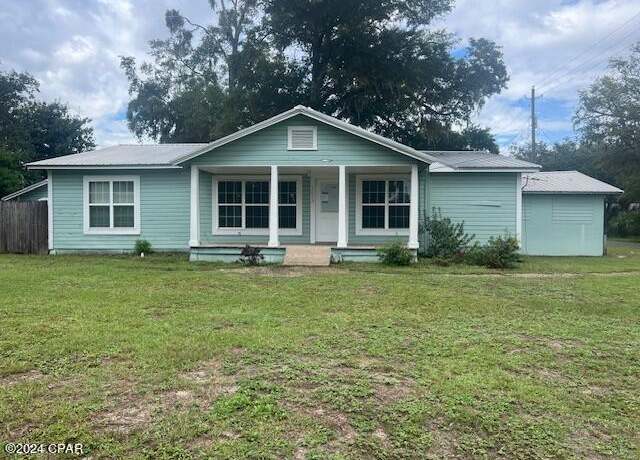 Property at 1623 Isabella Ave, Panama City, FL 32401, 2 beds, 2 baths