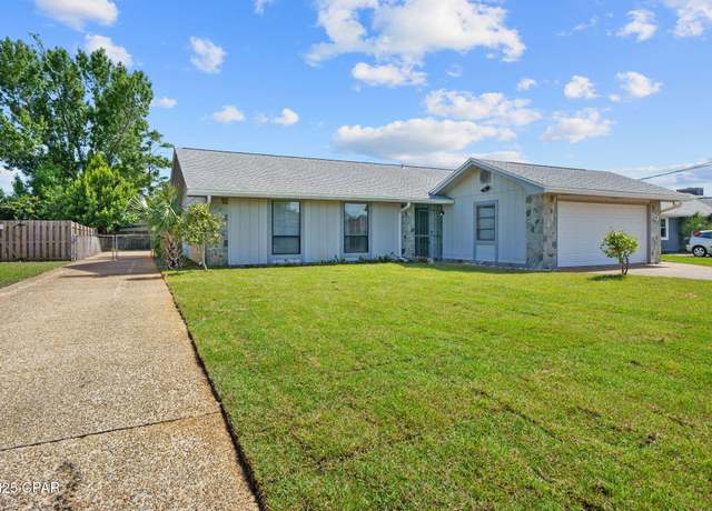 Property at 771 N Longwood Cir, Panama City, FL 32405, 3 beds, 2 baths
