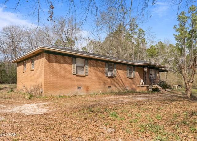 Property at 1850 N Holmes Creek Rd, Graceville, FL 32440, 4 beds, 2 baths