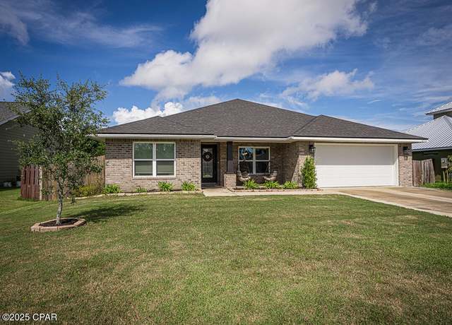 Property at 4711 Shannon Ln, Panama City, FL 32404, 4 beds, 2 baths