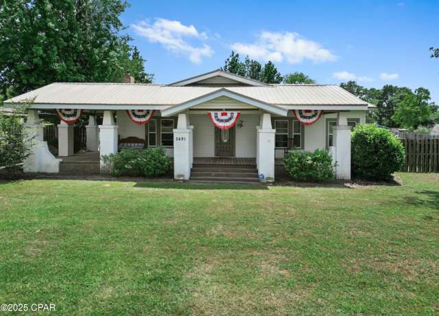 Property at 2491 3rd Ave, Alford, FL 32420, 3 beds, 2 baths