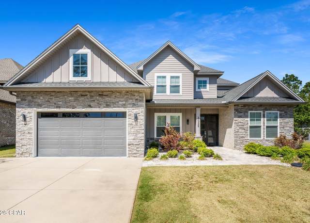 Property at 3025 Osprey Cir, Panama City, FL 32405, 5 beds, 5.5 baths