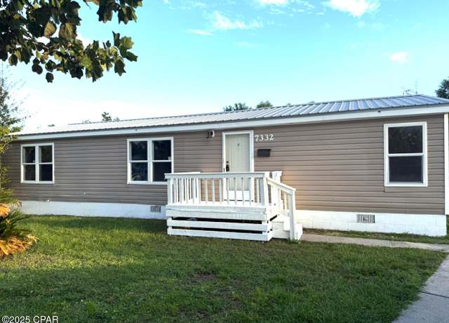 Property at 7332 Copenhagen Ln, Panama City, FL 32404, 3 beds, 2 baths