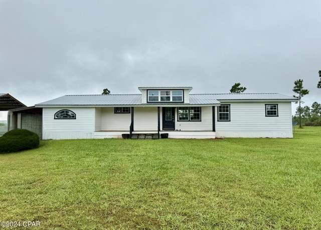 Property at 8010 SW Chester Pickron Rd, Youngstown, FL 32466, 4 beds, 3.5 baths