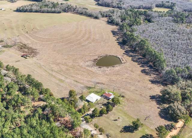 Property at 1655 Malcolm Taylor Rd, Bonifay, FL 32425, 4 beds, 2 baths