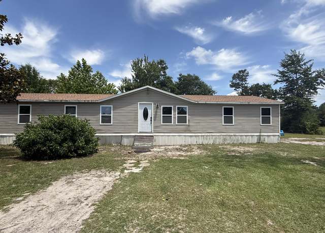 Property at 3706 Wild Turkey Ln, Panama City, FL 32409, 4 beds, 2 baths