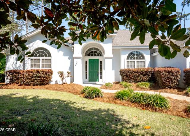Property at 3522 Fox Run Blvd, Panama City, FL 32408, 4 beds, 2 baths