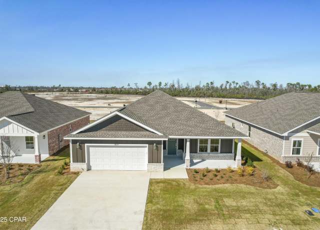 Property at 3837 Red Deer Cir, Panama City, FL 32404, 4 beds, 2.5 baths