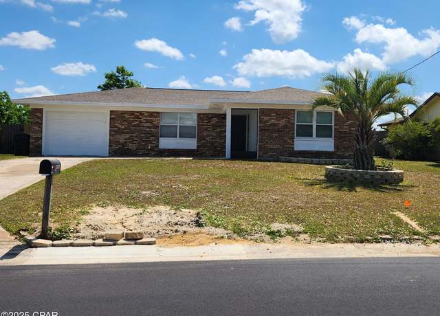Property at 1307 Evergreen Ct, Panama City, FL 32404, 3 beds, 2 baths