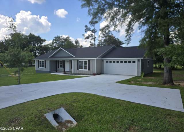 Property at 4610 Pineview Dr, Marianna, FL 32446, 3 beds, 2 baths