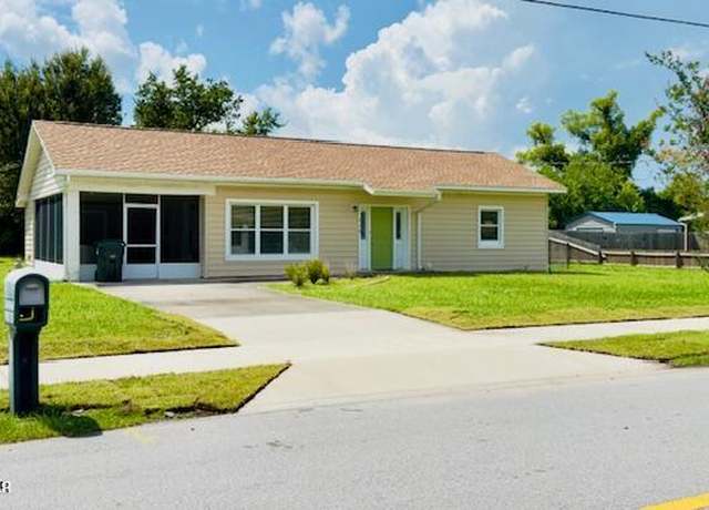 Property at 312 Illinois Ave, Lynn Haven, FL 32444, 2 beds, 1 bath