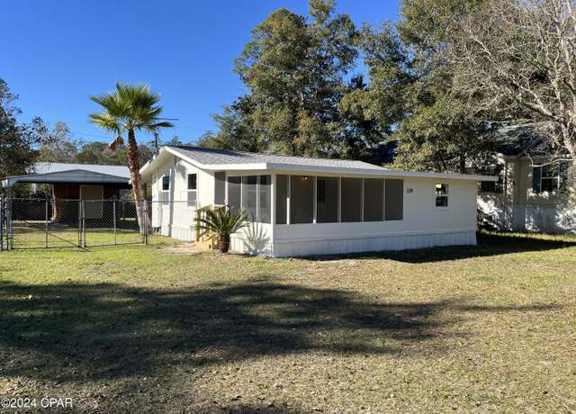 Property at 239 S Deer Avenue Ave, Wewahitchka, FL 32465, 2 beds, 1 bath