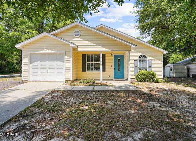 Property at 1380 Watts Ave, Chipley, FL 32428, 3 beds, 2 baths