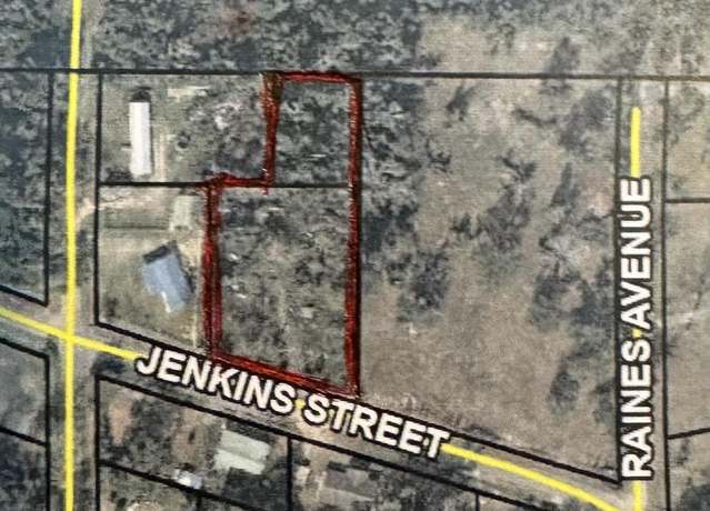 Property at 7870 Jenkins St, Sneads, FL 32460