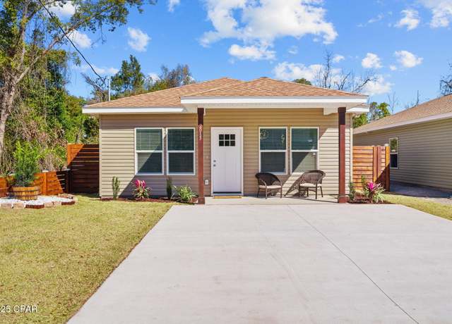 Property at 2015 E 7th Ct, Panama City, FL 32401, 3 beds, 2 baths