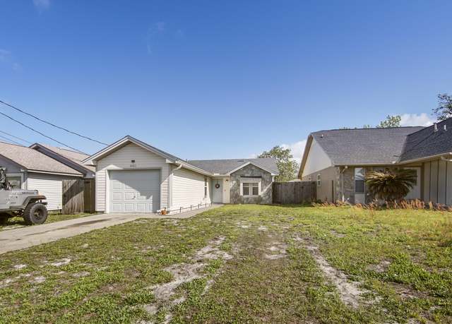 Property at 6411 Omoko St, Panama City, FL 32404, 3 beds, 2 baths