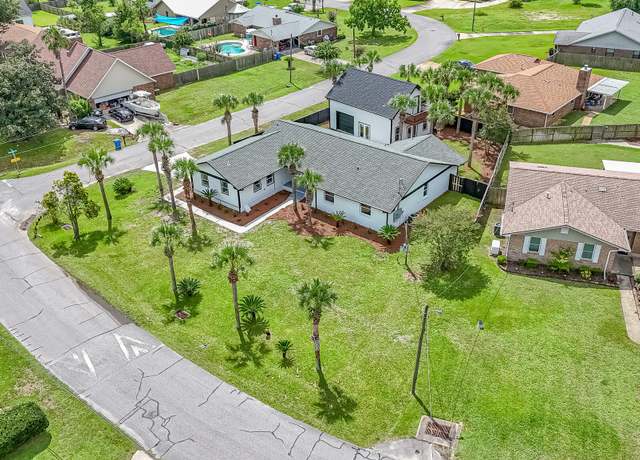 Property at 3116 Wood Valley Rd, Panama City, FL 32405, 3 beds, 3 baths