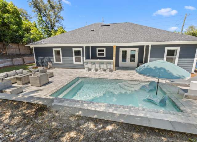 Property at 1106 E 3rd St, Panama City, FL 32401, 3 beds, 2 baths