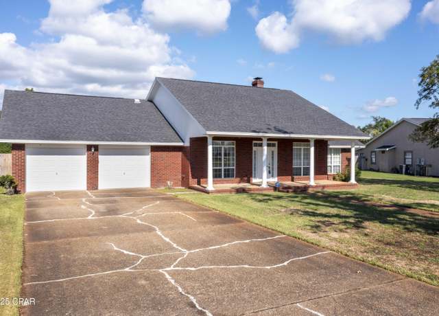 Property at 1119 N College Blvd, Lynn Haven, FL 32444, 4 beds, 2.5 baths