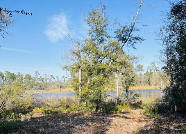 Property at 4216 Easy St, Southport, FL 32409