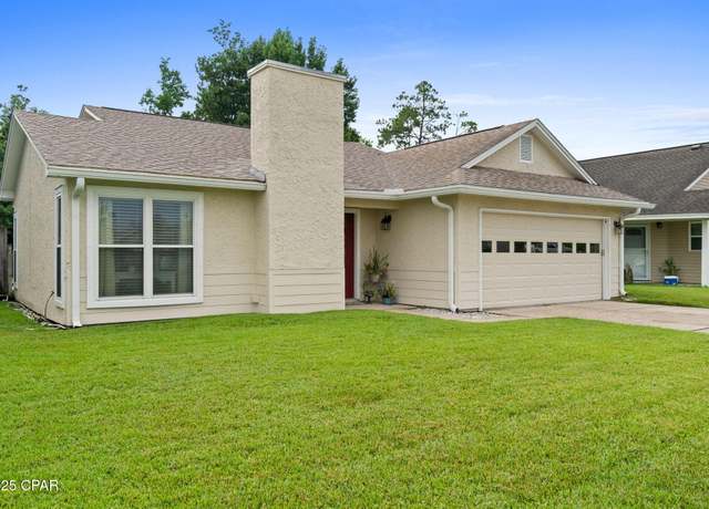 Property at 2731 Ravenwood Ct, Lynn Haven, FL 32444, 3 beds, 2 baths