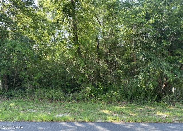 Property at 6009 Wedgewood Ln, Youngstown, FL 32466