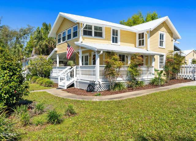 Property at 2200 W 9th St, Panama City, FL 32401, 4 beds, 2 baths