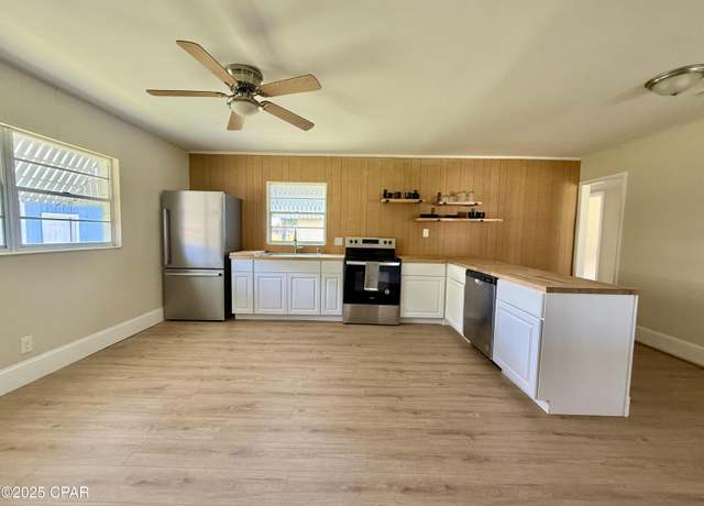 Property at 1607 W 13th St, Panama City, FL 32401, 3 beds, 2 baths