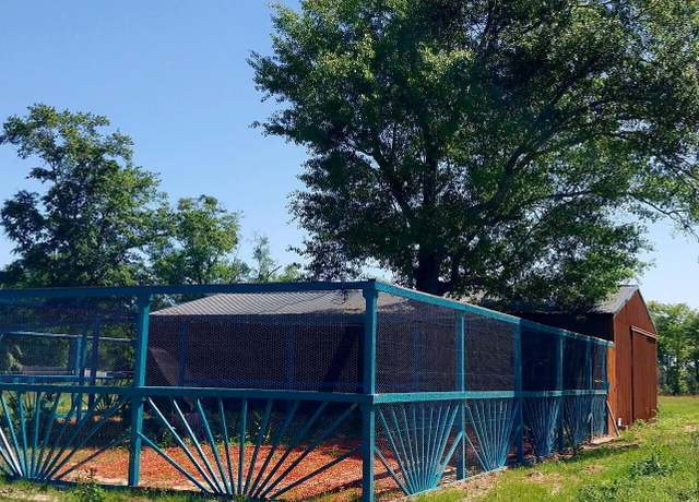 Property at 2618 Hard Labor Rd, Chipley, FL 32428, 2 beds, 1 bath