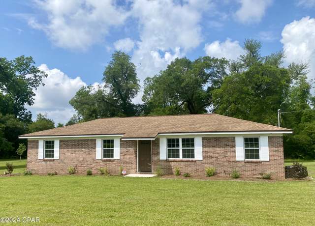 Property at 2477 Fillmore Dr, Marianna, FL 32448, 3 beds, 1.5 baths