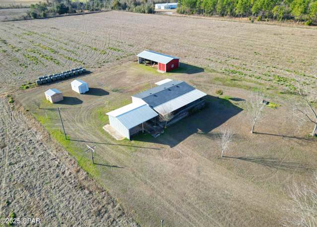 Property at 731 Redlevel Loop, Marianna, FL 32448, 3 beds, 2 baths